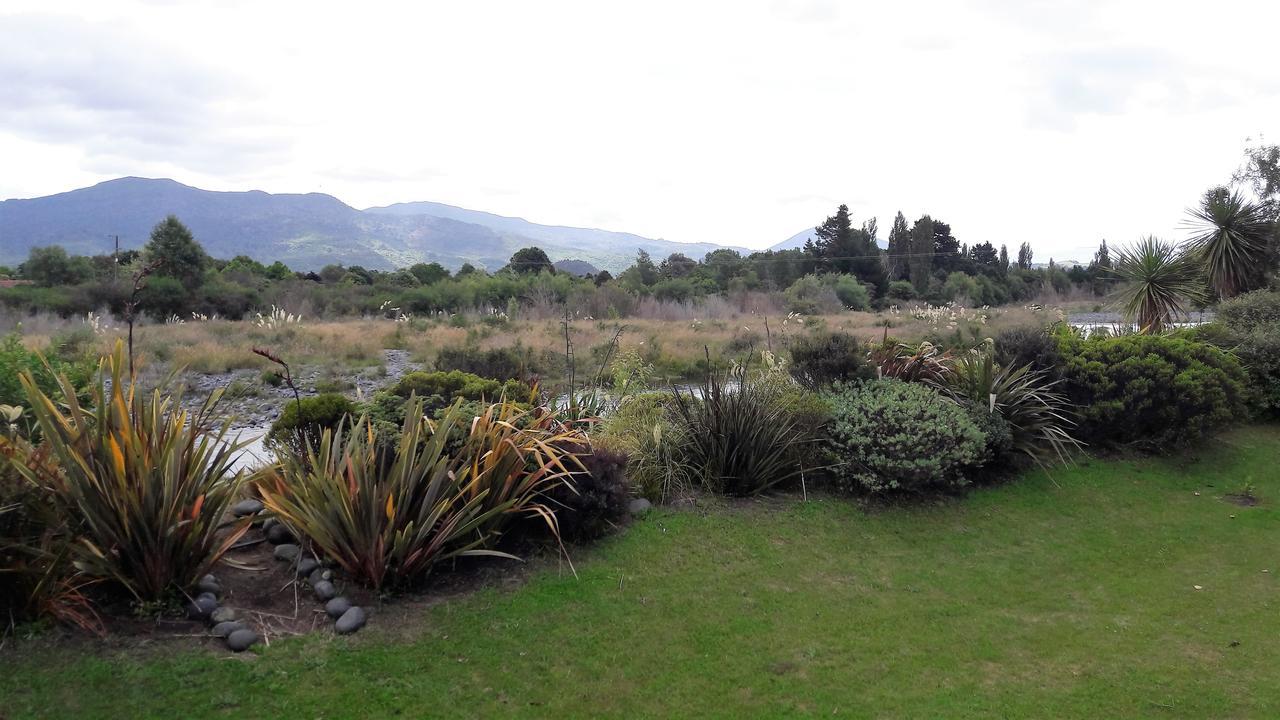 Absolute Riverside Turangi Εξωτερικό φωτογραφία